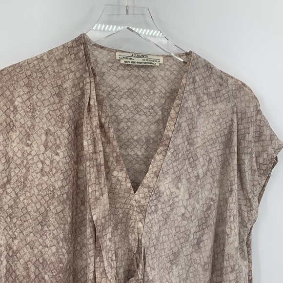 All Saints Dee Dee snake silk dress tan taupe twist v-neck shift print 2 - Picture 2 of 4
